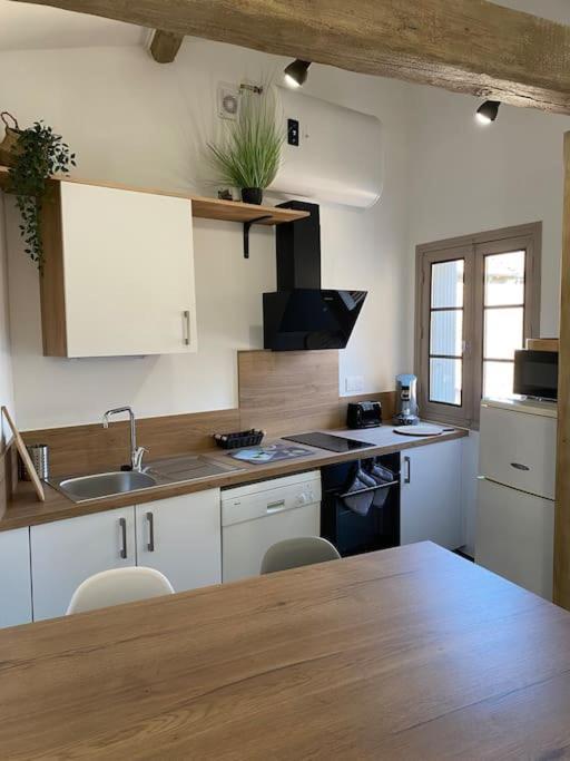 Le Petit Loft Des Halles Beziers Luaran gambar